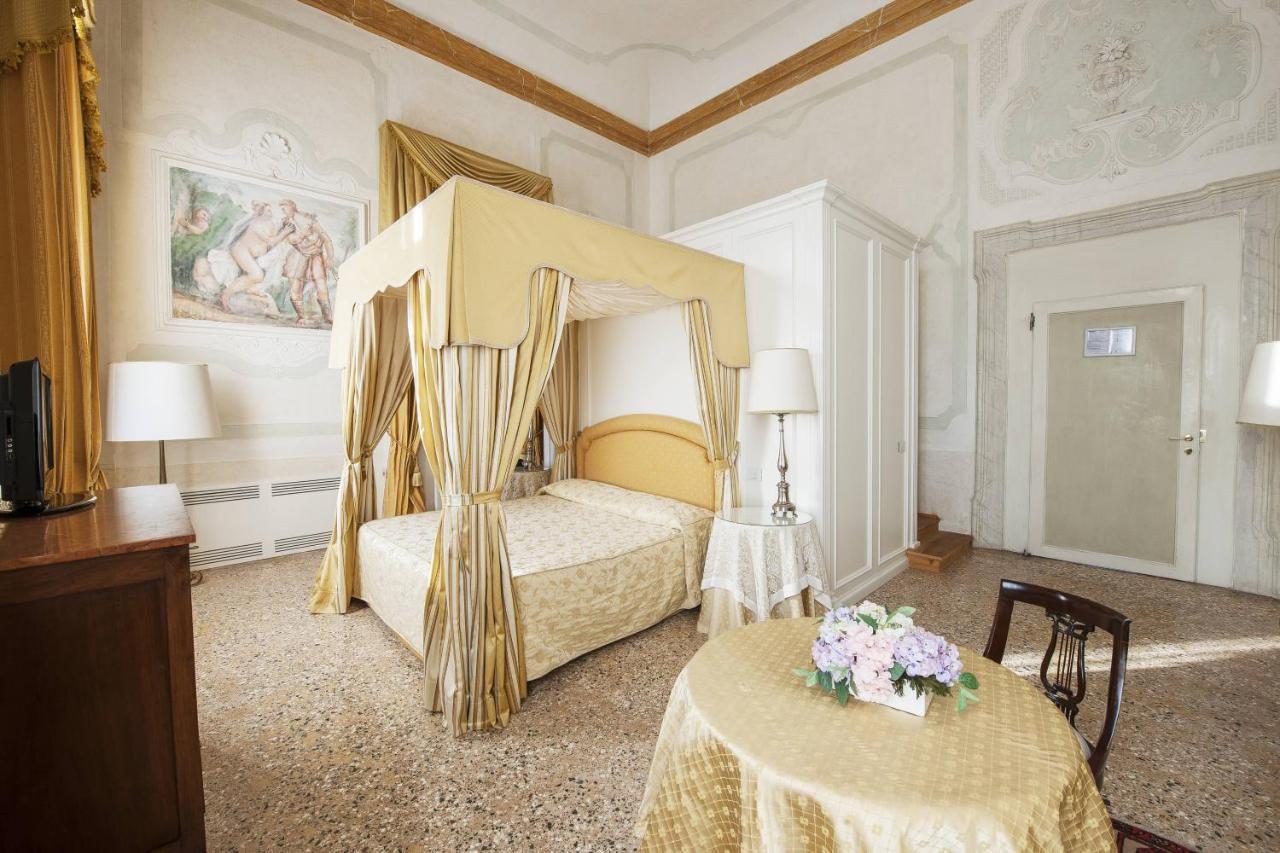 Hotel Villa Corner Della Regina Vedelago  Exterior photo